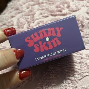 Lunar Plum Wish Collagen Eye Masks - Purple